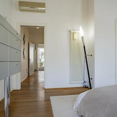 Apartment Colleoni With 2 Superb Terraces