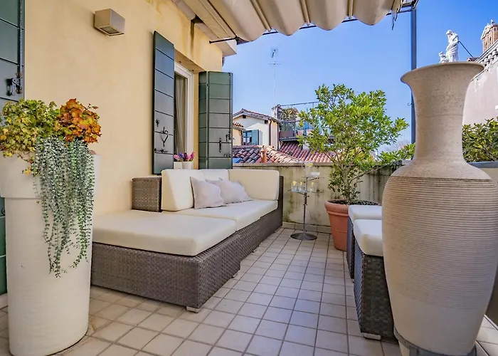 Colleoni With 2 Superb Terraces