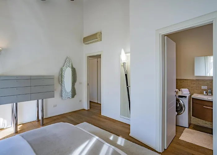 Colleoni With 2 Superb Terraces