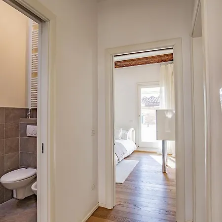 아파트 Colleoni With 2 Superb Terraces *